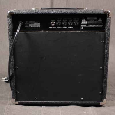 Roland 405 Guitar Amp Black image 3