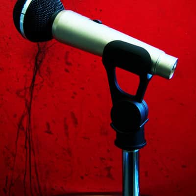 Vintage RARE 1970's AKG Maestro DM-700 dynamic cardioid microphone Low Z w accessories D1000E D190E D330BT # 1 image 10
