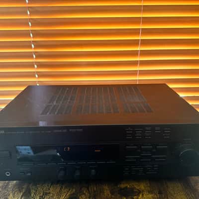 Vintage Yamaha RX V492 receiver image 4