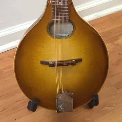 Howard Morris A4 Oval Hole Mandolin w/Gig Bag image 1