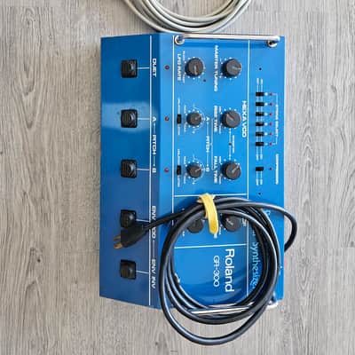 Roland G-505 and GR-300 Late 70's - Red image 10