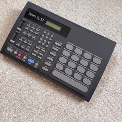 Roland R-70 Human Rhythm Composer 1990s
