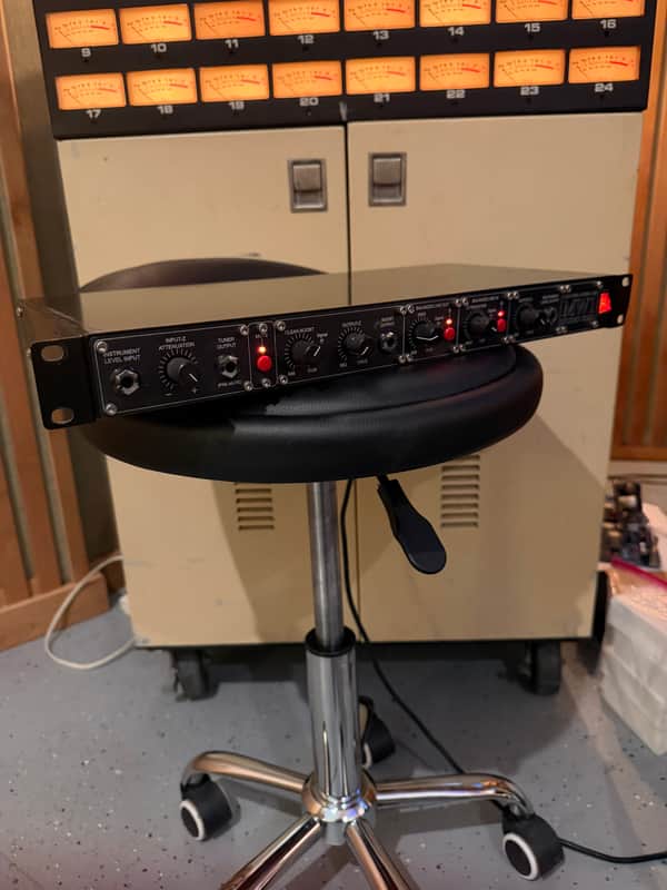 Creation Audio Labs MW1 Studio Tool 2000s - Black image 1