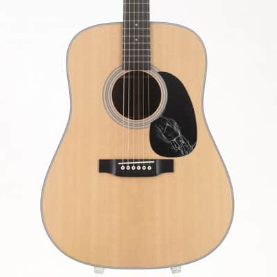 Martin D-28 2015 Natural image 1
