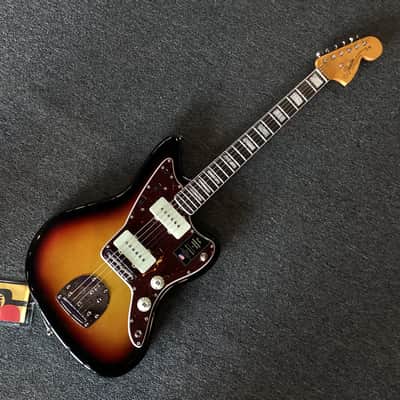 Fender Jazzmaster American Vintage II 1966 Electric Guitar image 2
