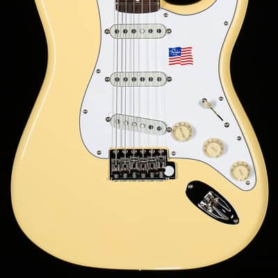 Fender Yngwie Malmsteen Stratocaster, Scalloped Rosewood Fingerboard, Vintage White (724) image 3
