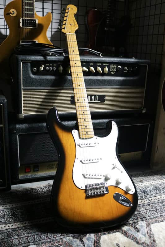 ギター Fender Japan 40th Anniv Stratocaster Fender 40th Anniversary Stratocaster for sale - eBay
