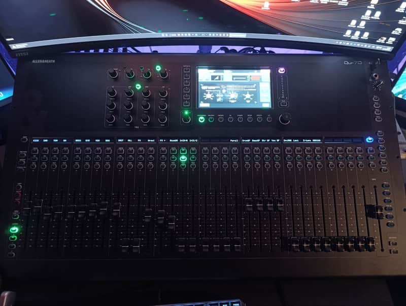 ALLEN & HEATH Qu-7 Dante 2026 image 1