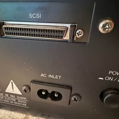 Used Yamaha SU700 (1998-2001) image 14