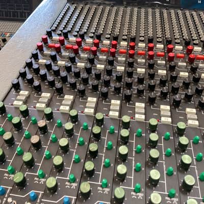 Trident Series 80C Console image 2