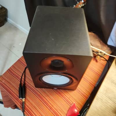 Yamaha HS7 6.5" Powered Studio Monitors (Pair) image 3