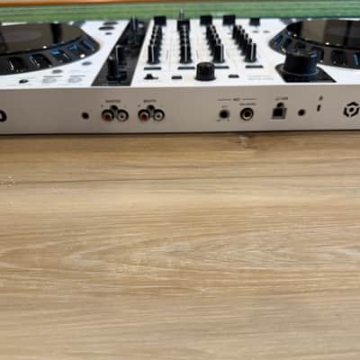Pioneer FLX6 2021 - White image 2