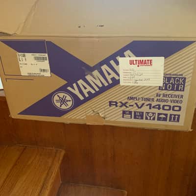 Yamaha RX V1400 6.1 Channels with remote and original box image 7