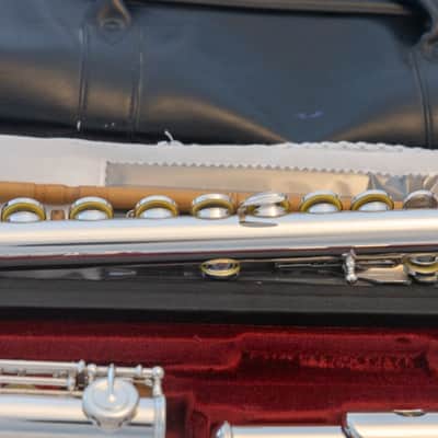 Yamaha YFL-561H (now 667H) Professional Flute All Silver Open-hole *Made in Japan *Cleaned & Serviced image 12