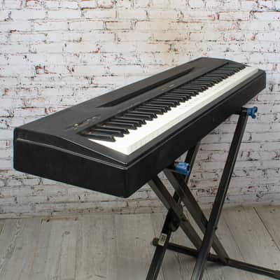 Yamaha P-60 88Key Digital Piano with PSU and Expression Pedal USED image 4