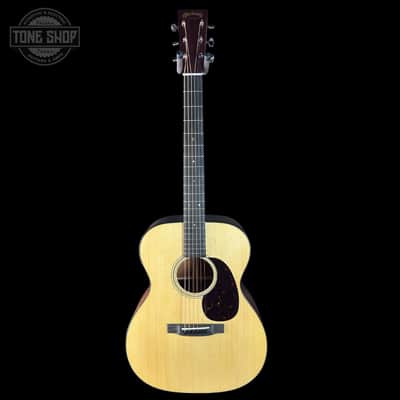 Martin Custom Shop 000-18 Adirondack/Mahogany w/case 3029770 image 2