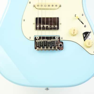 Schecter Nick Johnston Traditional HSS Atomic Frost image 3