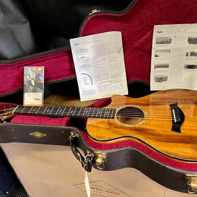 Taylor Spring Limited Edition 12-Fret Grand Concert Acoustic-Electric Guitar 2010 - Natural image 1