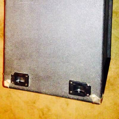 Sunn 410h 4x10 bass guitar speaker caninet image 3