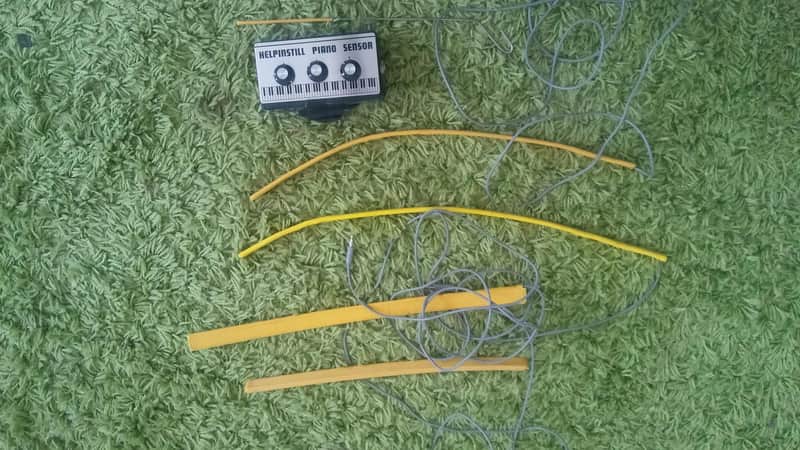 Immagine Helpinstill Piano pickup (for uprights Model 125) - 1