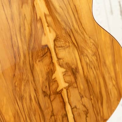 Bourgeois 2013 Luthier's Choice Small Jumbo "Face" Guitar - Bear Claw Spruce Top / Red Gum Eucalyptus Back and Sides image 9