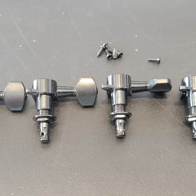 Unbranded Six on a side tuners with bushings and screws - Black image 2