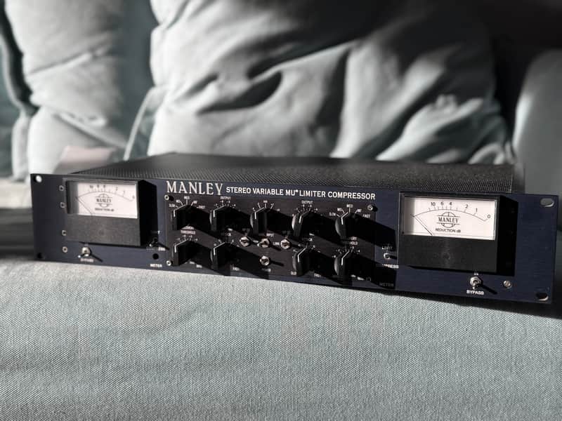 Manley Labs Variable MU Stereo Tube Compressor Limiter Mastering Version w Stepped & HP! image 1