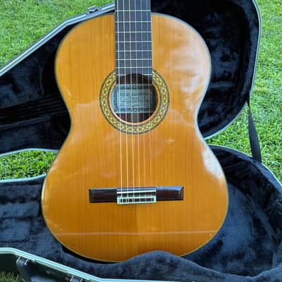 Ryoji Matsuoka 1980 Model 30 Cedar and Rosewood Classical Guitar image 2