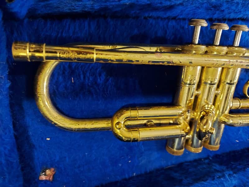 Holton T602R Trumpet, JAPAN, with case/mouthpiece | Reverb España
