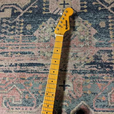 Kramer Voyager 1981 w/ Pre-Lawsuit Headstock and Original Hardshell Case image 3