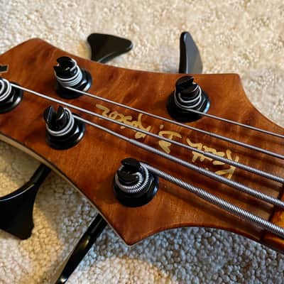 Immagine Roscoe LG Rustic Redwood Flamed Burl Fretless 5 string bass guitar *Gorgeous instrument* w/case - 4