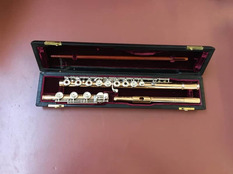SUPERB Vintage 1994 V.Q Powell "Handmade Custom" 14K Solid Gold Flute, Silver Keys; with Case