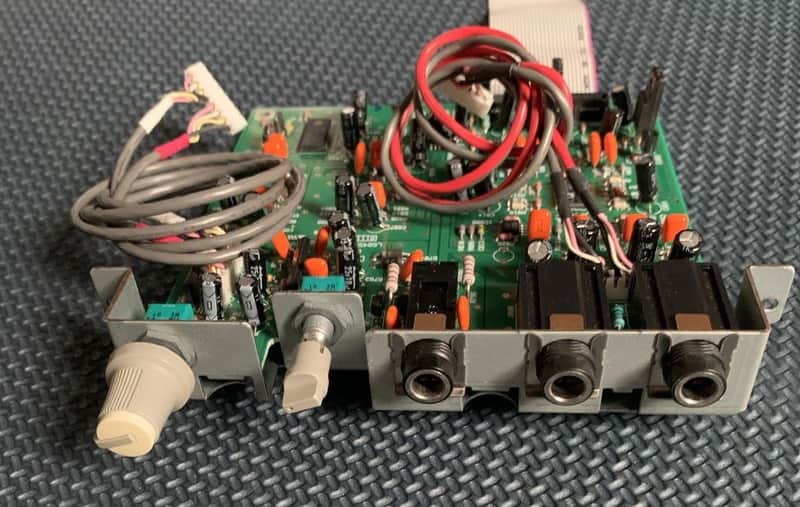 Akai S6000 Front Panel Inputs / Headphone / Controls image 1