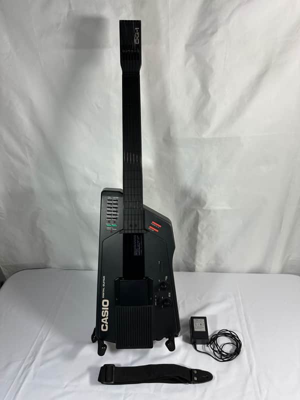 Casio DG-1 Digital Guitar Synthesizer Clean Powers On & Plays 1980s Black image 1