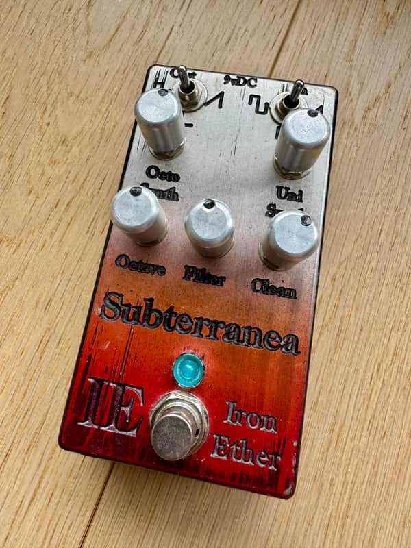 Iron Ether Subterranea #320 – Rare Red/Raw Aluminum Finish Bild 1