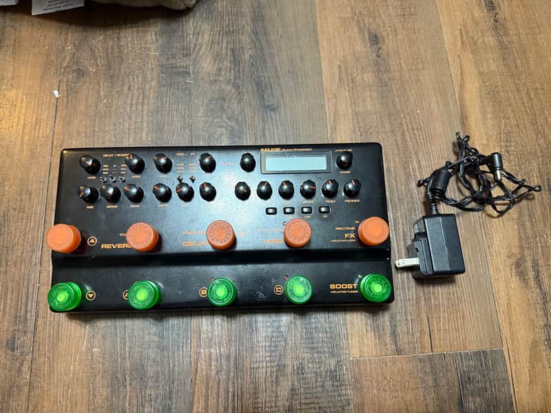 NuX NME-5 Trident 2023 - Present - Black image 1
