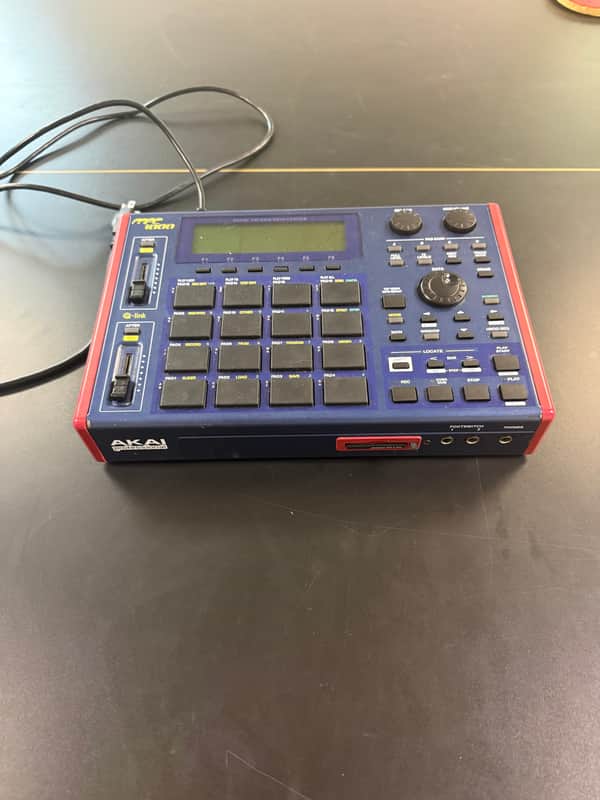 Akai MPC1000 (jjos2xl) fully upgraded Music Production Center 2004 - 2013 Blue image 1