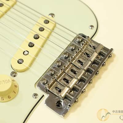 Fender American Vintage II 1961 Stratocaster Olympic White 2023 image 8