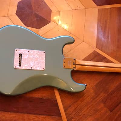 2001 Fender USA Lone Star American HSS Stratocaster Electric Guitar Ocean Turquoise Fender Padded case image 22