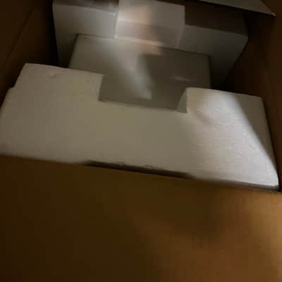 Yamaha HS8 8" inch Studio Monitor (Single) White USED - Read Description image 6