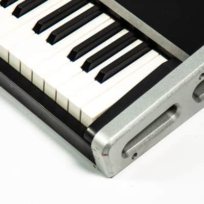 Korg Oasys Owned by Travis Barker image 7