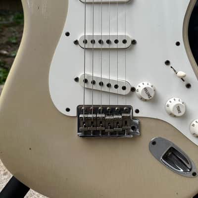 2002 Fender Custom Shop 1956 Stratocaster Relic - Desert Sand image 13