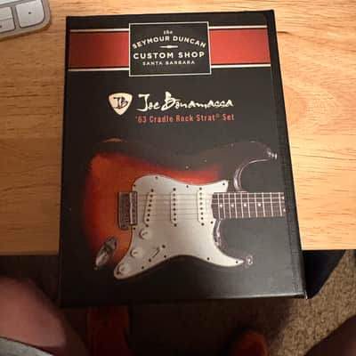 Seymour Duncan Joe Bonamassa  63 Cradle Rock Strat set 2023 - Antique white image 2