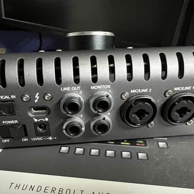 Universal Audio Apollo Twin X DUO Thunderbolt 3 Audio Interface - Gray image 4