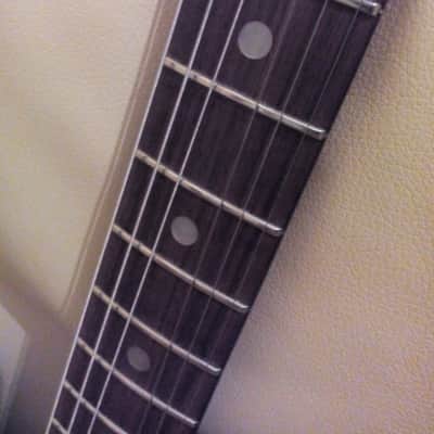 Univox  Hi flier custom 1968 Kurt Cobain mod image 10