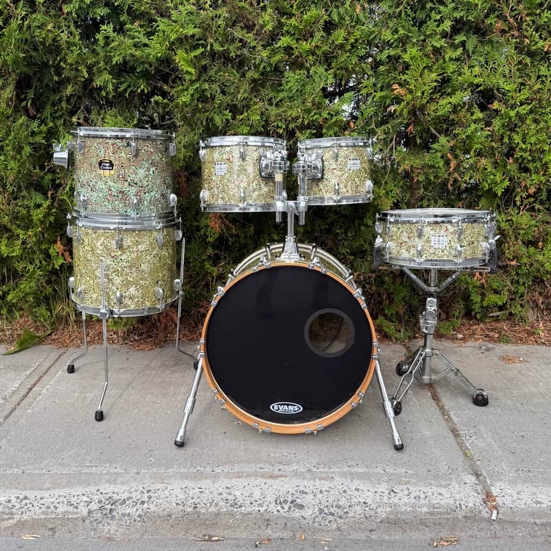 Yamaha Maple Custom Definitive 20 14 12 10 + 14x6 Snare Drum Set in Mint Candy finish + Bonus 13" Tom Japan image 1