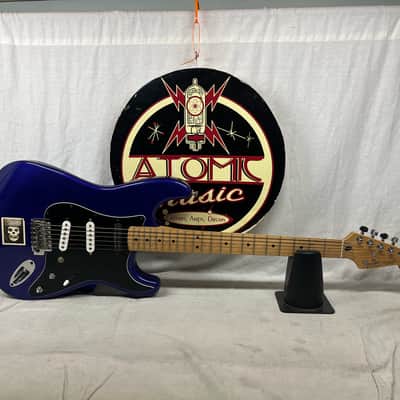Fender Standard Stratocaster 1998 - 2005 | Reverb