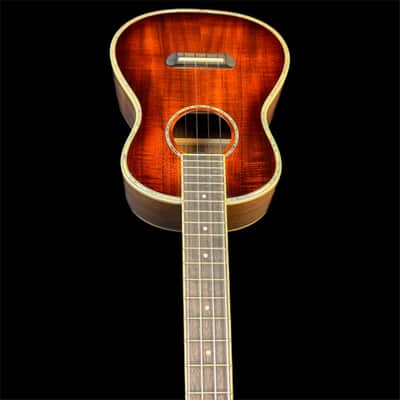 Fender Montecito Tenor Ukulele w/ Gig Bag image 6