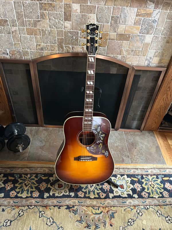 Gibson 125th Anniversary Hummingbird 2019 - Autumn Burst image 1