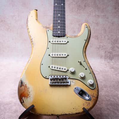 FENDER USA Masterbuilt '61 Reissue Stratocaster Heavy Relic *Vincent Van Trigt " Vintage White + Rosewood" (2024) image 6